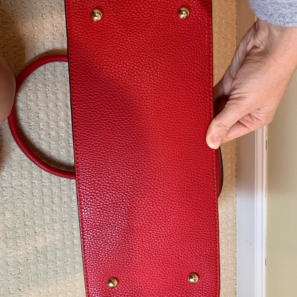 Charming Charlie GORGEOUS Red Bag - Picture 5 of 6